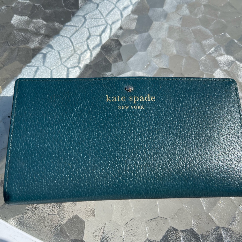 Kate Spade Wallet - Picture 4 of 5